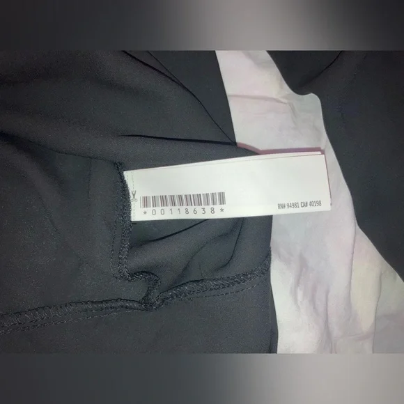 Forever 21 Plus Sizes - Forever 21+ Black long sleeve blouse - Picture 8 of 14